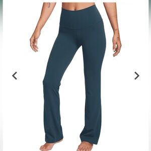 Nike Yoga Dri-FIT Luxe Flared Pants